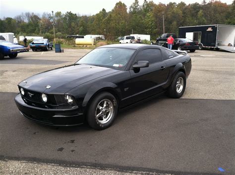 2006 Ford Mustang - Information and photos - MOMENTcar