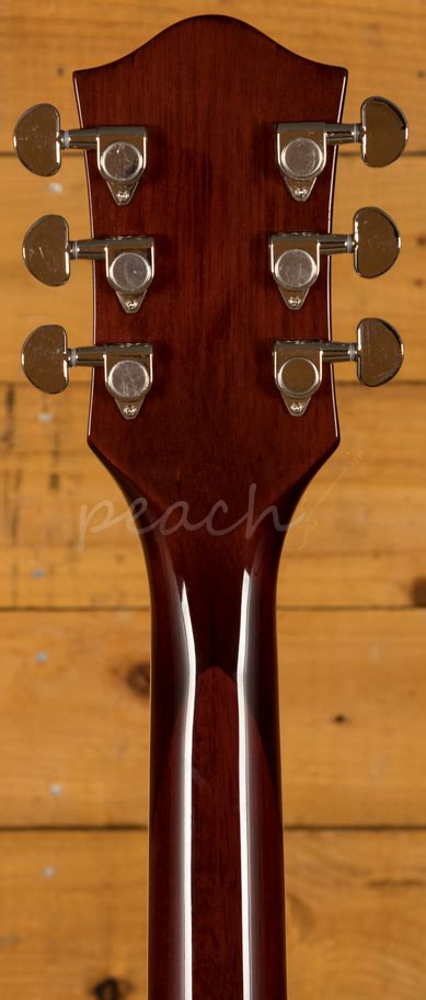 Gretsch Streamliner G2622 Walnut Stain Peach Guitars