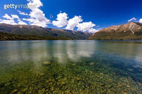 Clear Waters of Lake Rotoiti New Zealand 이미지 1303641742 게티이미지뱅크