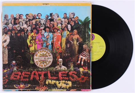 The Beatles Sgt Pepper S Lonely Hearts Club Band Vinyl Record Album