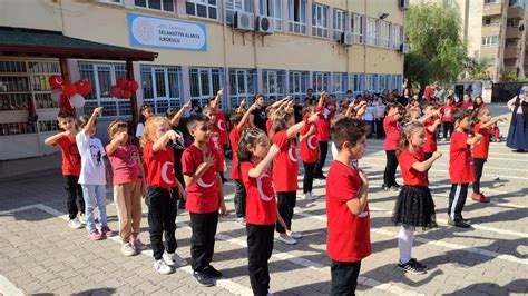 29 Ekim Cumhuriyet Bayramı Okulumuzda Çeşitli Etkinlikler İle Büyük Bir