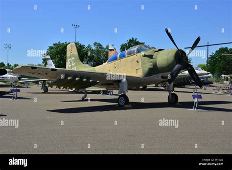 Douglas A 1 Skyraider Hi Res Stock Photography And Images Alamy