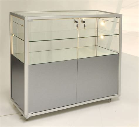 Vitrine Mit Staufach Folienbeklebung Led Spots Cm Standard