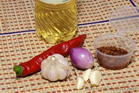 Рецепт пасты Том Ям для тайского супа, как приготовить ее на русской кухне