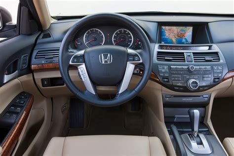 Exploring the Advantages of Owning a Honda Odyssey - HondaRemoteStart