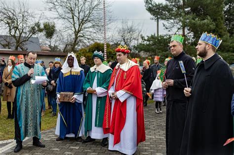 Barwny Orszak Trzech Kr Li W Bulowicach Foto Mamnewsa Pl