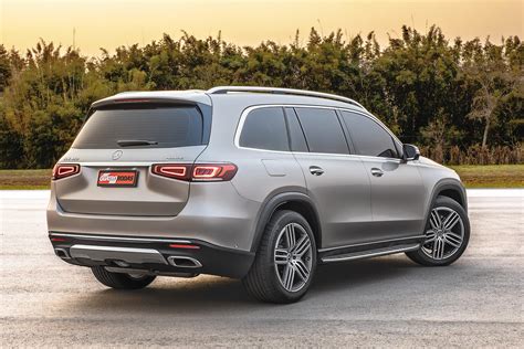 Mercedes Gls 450 é Suv De 7 Lugares à Prova De Buracos E Atolamentos