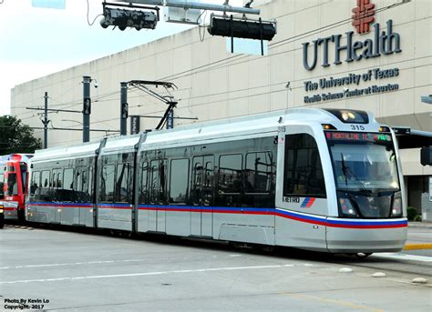 Metropolitan Transit Authority Of Harris County Houston Metro Light