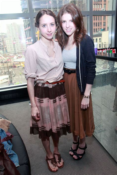 Zoe Kazan Nude Pictures Sex Tape And Scenes Scandal Planet