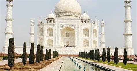 Privat Taj Mahal lyxig soluppgångstur från Delhi med bil GetYourGuide