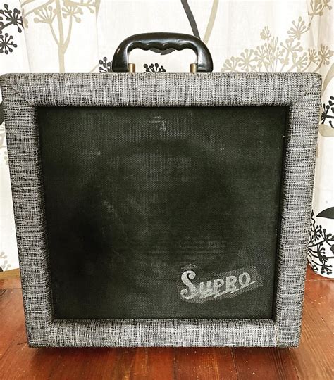 Supro 1610 Comet 1950s Reverb