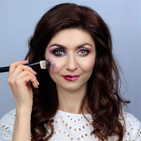 Create Meme Makeup For Photo Session Makeup Artist Makeup