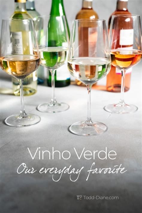 What is Vinho Verde Wine? Portuguese White, Rose | White On Couple