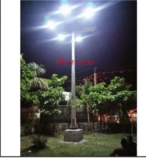 Polygonal Steel Beacon Solar High Mast Lighting Pole V Mtr