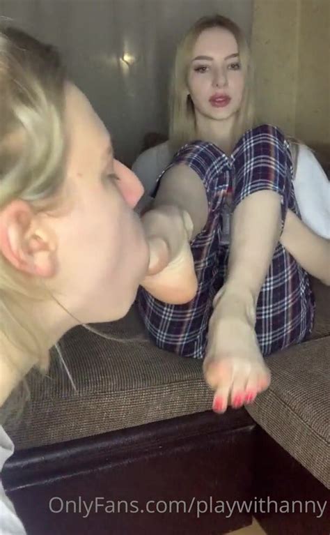 Lesbian Femdom Foot Worship Video Thisvid