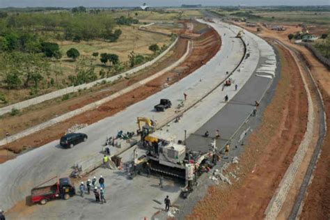 Pembangunan Tol Akses Bandara Kertajati Capai Persen Antara News