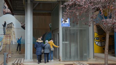 San Julián pide un segundo ascensor ante el elevado uso del actual con