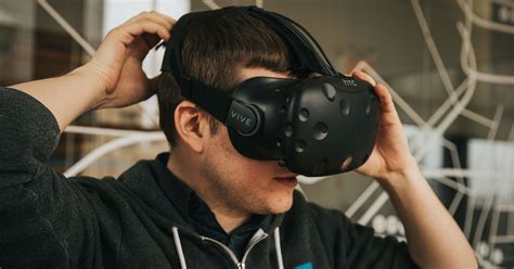 The Best VR Headsets For 2021 Digital Trends Virtual Reality