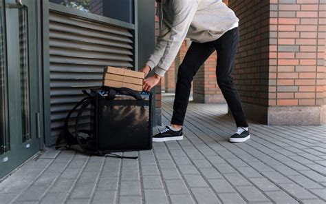 How To Prevent Package Theft From ‘porch Pirates Stonewall Security Ltd