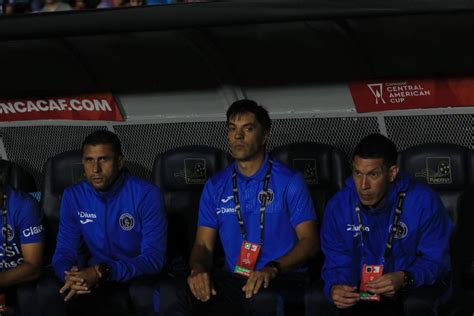 La reacción de César Vigevani tras el empate de Motagua ante CAI