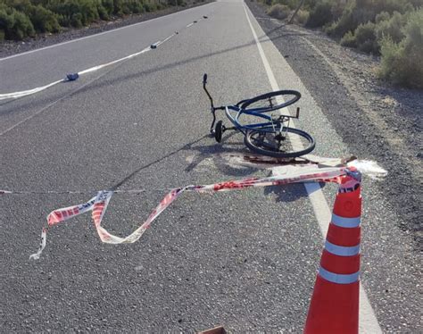 Grave Choque En Ruta 20 Motociclista Y Ciclista Hospitalizados Tras