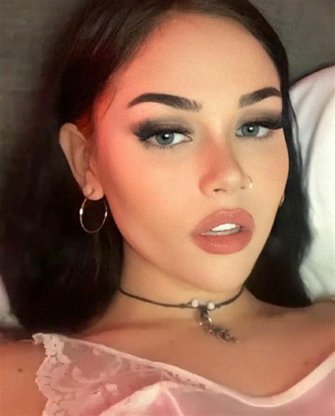 Maggie Lindemann Aesthetic People Retro Aesthetic Pretty Woman Boss