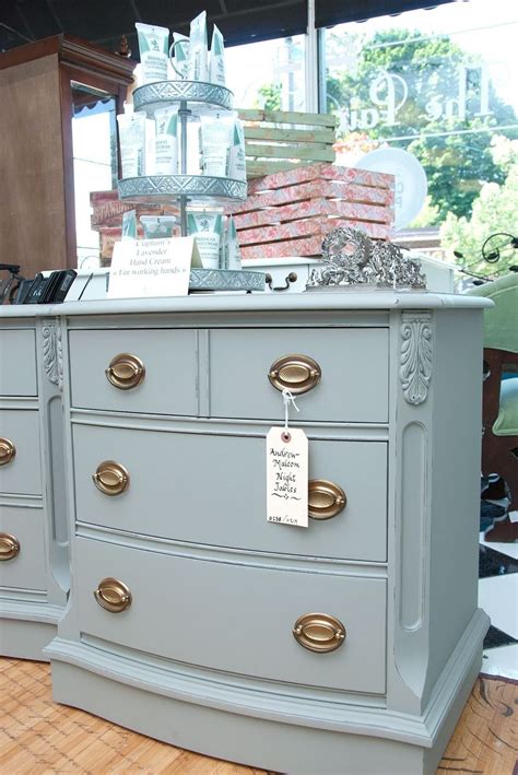 Pretty Annie Sloan Painted Furniture Ideas