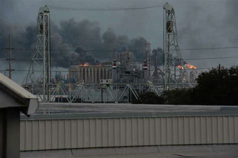 Flames Smoke At Exxonmobil Refinery Was No Cause For Alarm