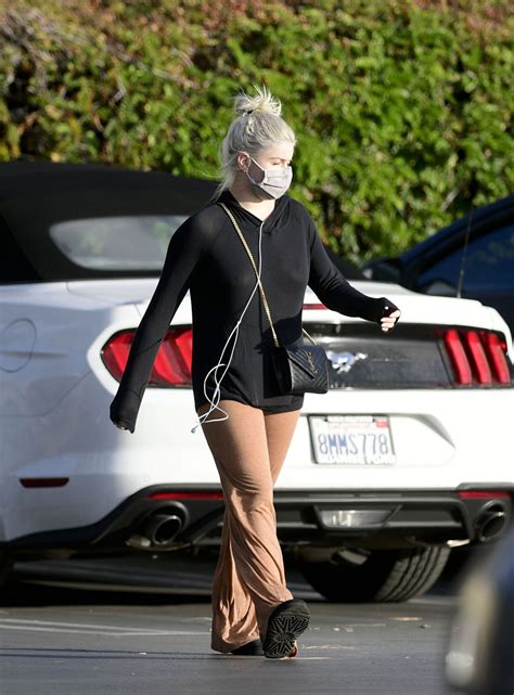 Ariel Winter Braless Boobs Hot Celebs Home