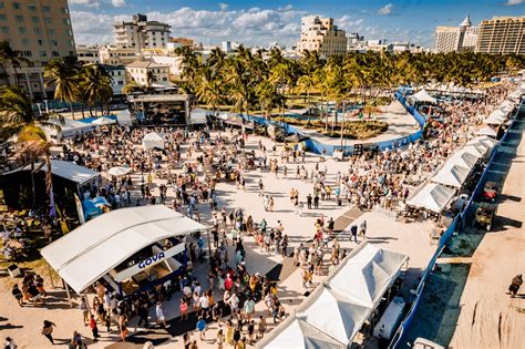 South Beach Seafood Festival 2023: Kick Off Stone Crab Season with the ...