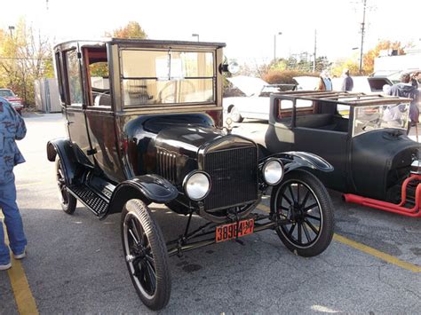 TopWorldAuto Photos Of Ford Model T Center Door Sedan Photo Galleries