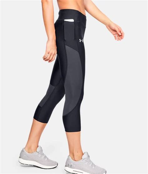 The Best Leggings With Pockets To Make Your Next Run That Much Easier