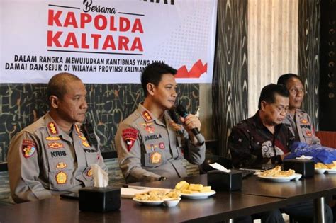 Kapolda Irjen Daniel Adityajaya Pimpin Jumat Curhat Dengan Warga