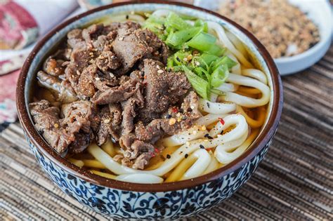 Niku Udon (Japanese Meat Udon) - Tara's Multicultural Table