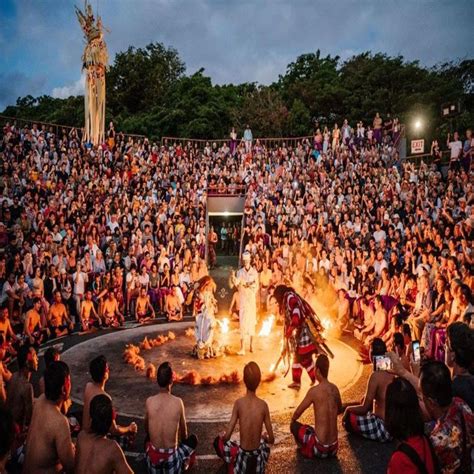 Bali Uluwatu Temple And Kecak Fire Dance Private Tour