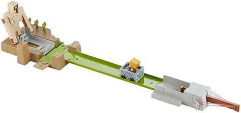 Minecraft Hot Wheels Golem Toss Track Set Mattel ToyWiz