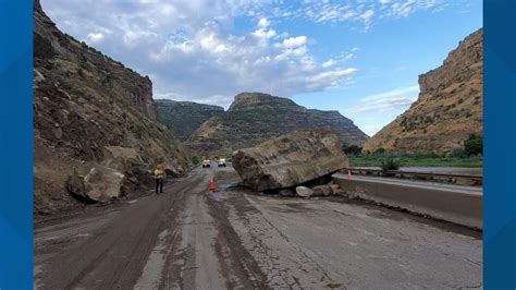 Rockslide Closes Eb I 70 In De Beque Canyon