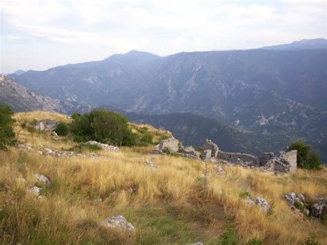 Old town Klobuk - Туристичка организација Града Требиња