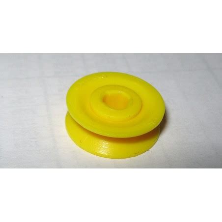 Poulie Meccano Plastique De 12 Mm Sans Moyeu Jaune 3 Pans