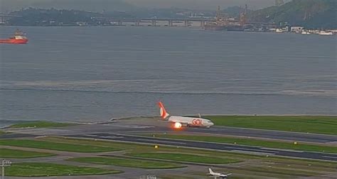 Vídeo turbina de avião pega fogo e fecha aeroporto Santos Dumont por