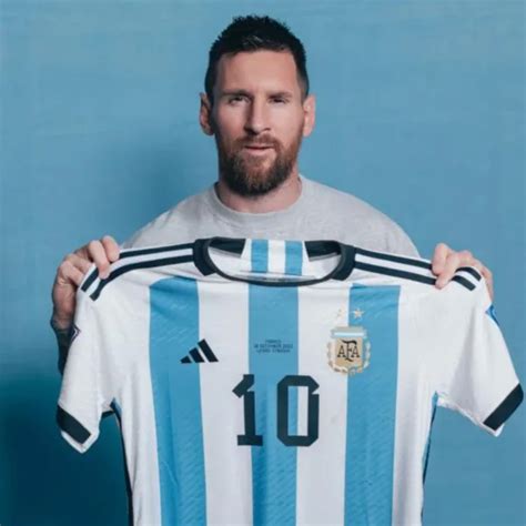 Lionel Messi Subastará Las Camisetas Que Usó En El Mundial De Qatar