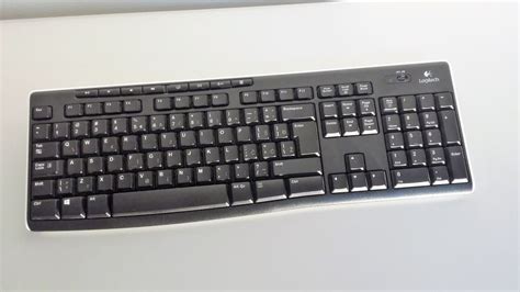 Tipkovnica Logitech K Brez I Na