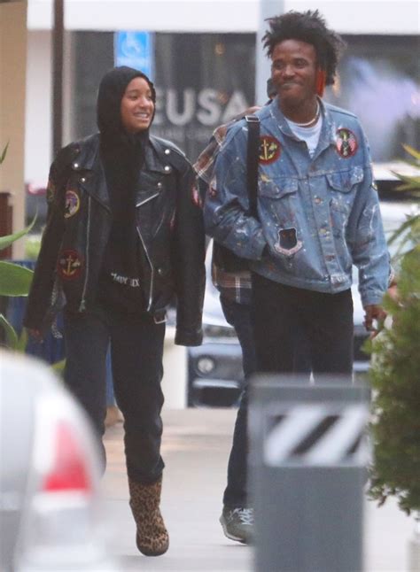 Willow Smith With De’Wayne On Date In Malibu: Photos – Hollywood Life