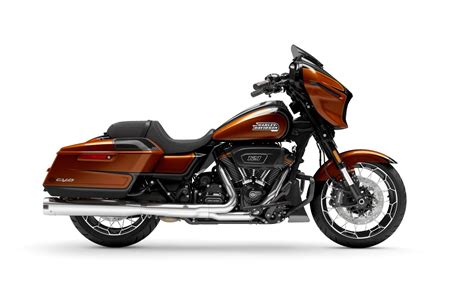 Harley Davidson Street Glide Anniversary Heirloom Red Fade For