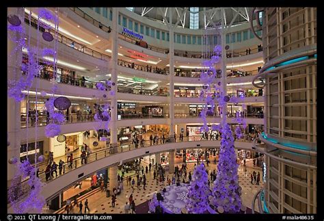 Picture Photo Inside Suria Klcc Shopping Mall Kuala Lumpur Malaysia