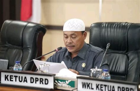 Komisi Dprd Sampaikan Laporan Hasil Pembahasan Kua Ppas Rapbd Ta