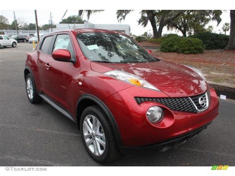 Cayenne Red 2013 Nissan Juke Sv Exterior Photo 75761624