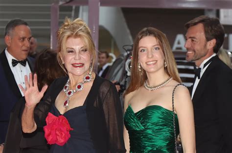 Baronesa Thyssen Cumplea Os De Sus Hijas Camila Y Sabina