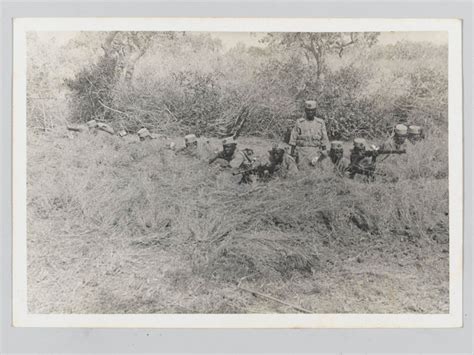 Kings African Rifles Manning A Trench Viewed From Front 1939 C