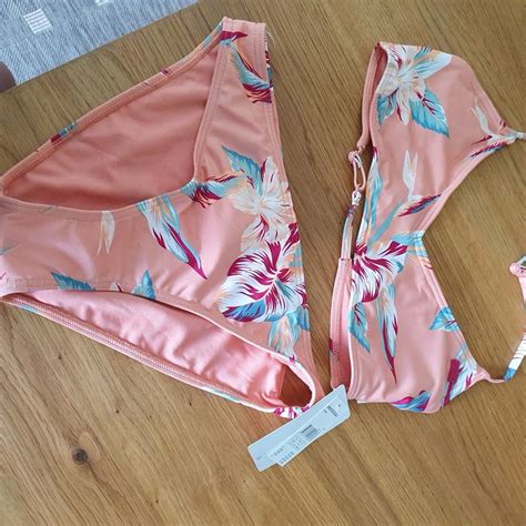 Neu Bikini Roxy gefüttert NP Kaufen auf Ricardo